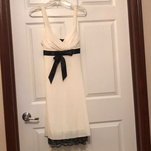 Special occasion dress - off white